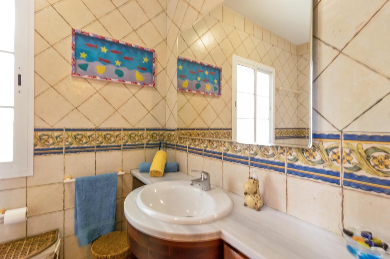 Villa Estilo Mediterranea Con Piscina, Jardin, Bbq Y Jacuzzi - Villa Bel Air Real Estepona Extérieur photo